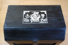 画像8: 【海賊宝箱】デラックス海賊箱（大）ブラック塗装　三方飾り金具仕上げ (8)