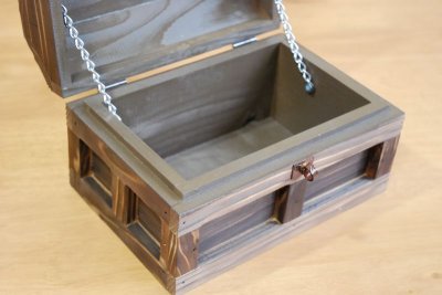 画像2: 【海賊宝箱】シンプル海賊箱（小）焼杉仕様　ロゴ、三方飾り金具なし